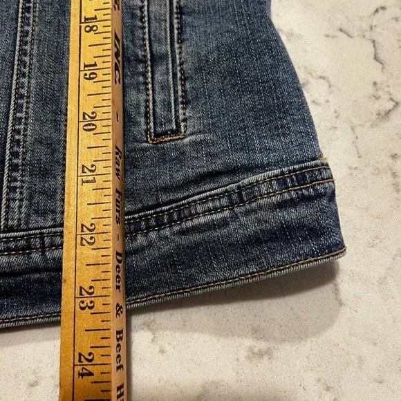 NWOT Amalli Talli Women's Denim Jacket Classic Blue Jean Jacket Size S Tall - Picture 8 of 8